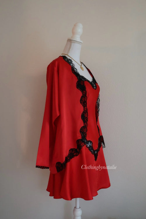 VS Gold Label Red Satin Robe Set (S/M)